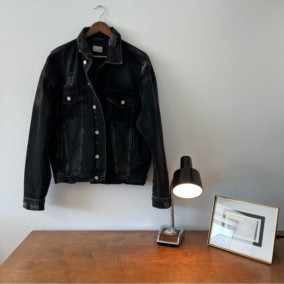 NWOT Seek Refuge Oversized Black Denim Jacket - Picture 4 of 9